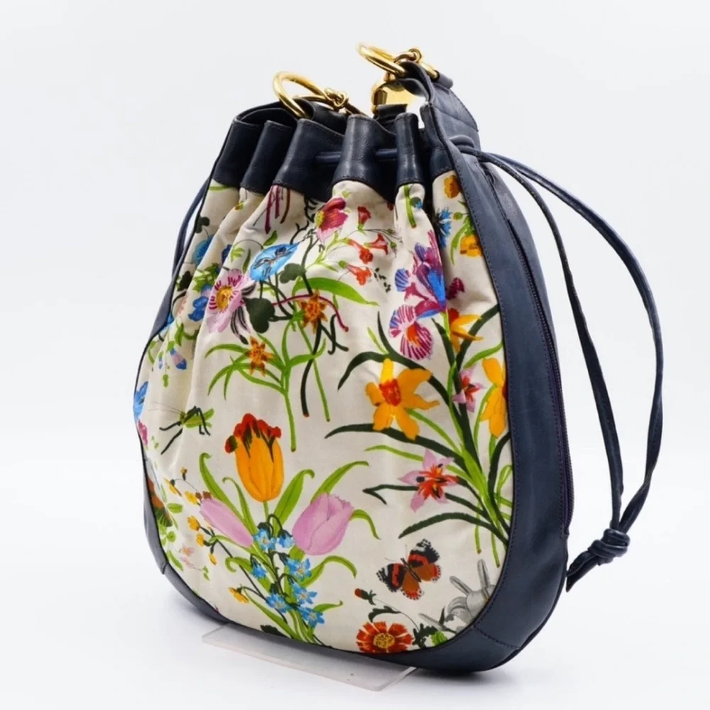 Vintage Gucci Floral Print Bucket Bag - Navy and Multicolor - Picture 3 of 8